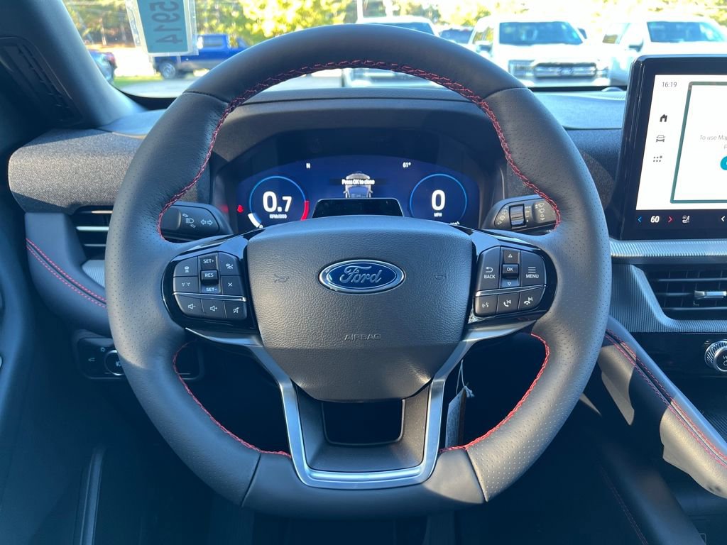 New 2026 Ford Explorer ST-Line image 15