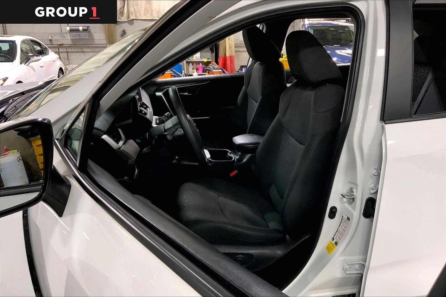 Used 2023 Toyota RAV4 XLE image 7