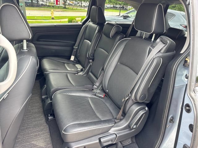 Used 2024 Honda Odyssey Elite image 18
