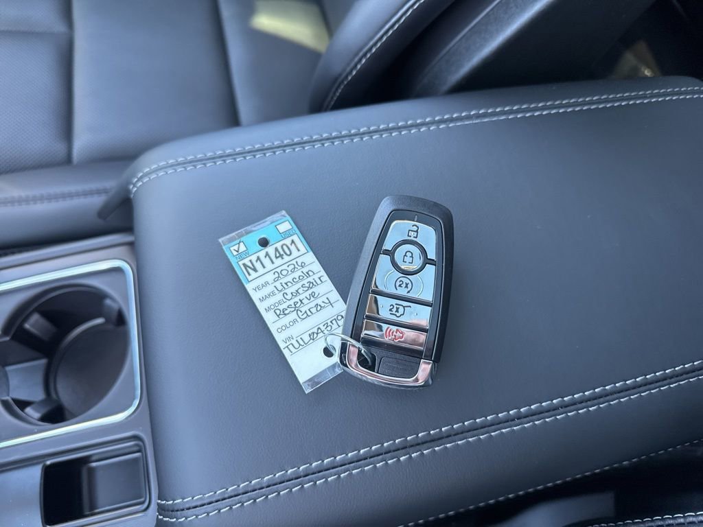 New 2026 Lincoln Corsair Reserve w/ Jet Appearance Package image 23