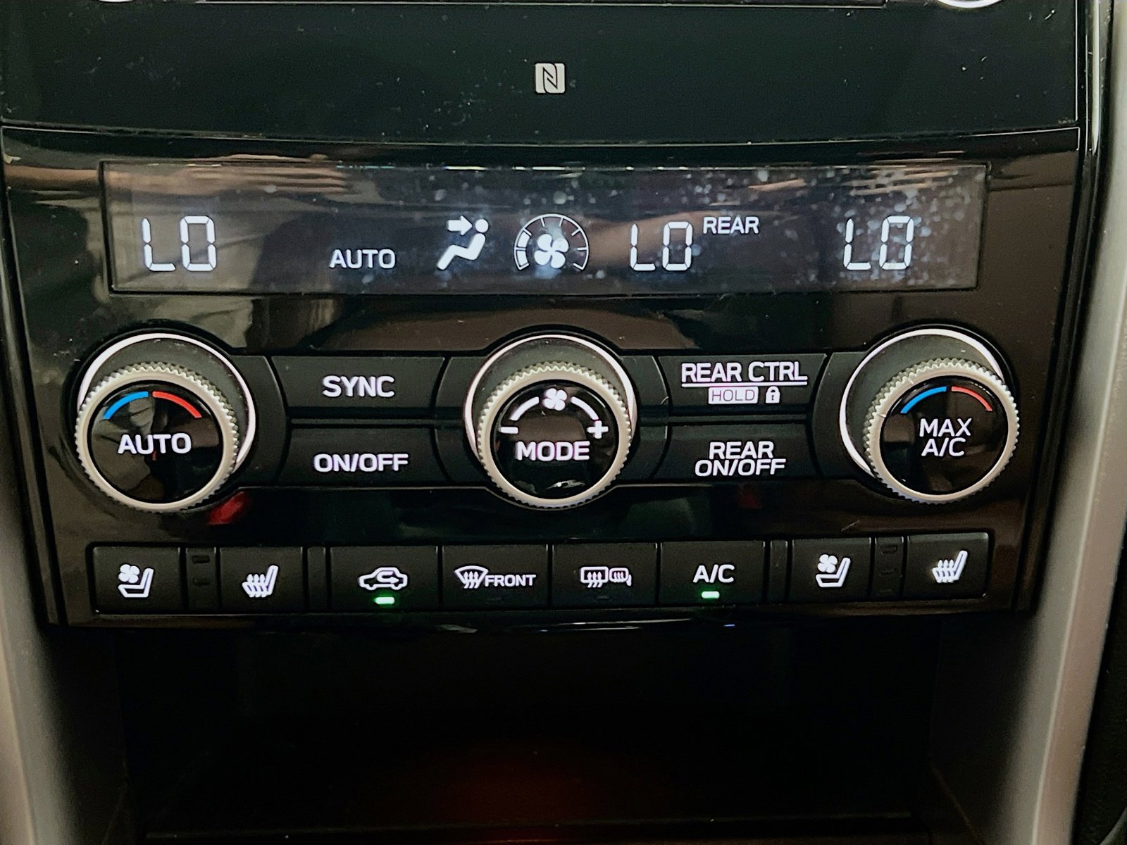 Used 2020 Subaru Ascent Touring image 12