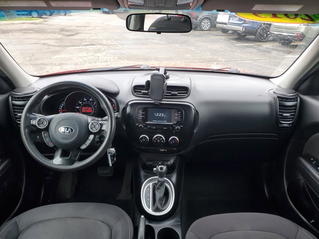 Used 2019 Kia Soul image 19