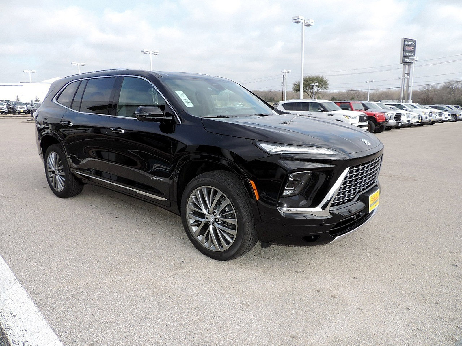 New 2026 Buick Enclave Avenir w/ Super Cruise Package image 3