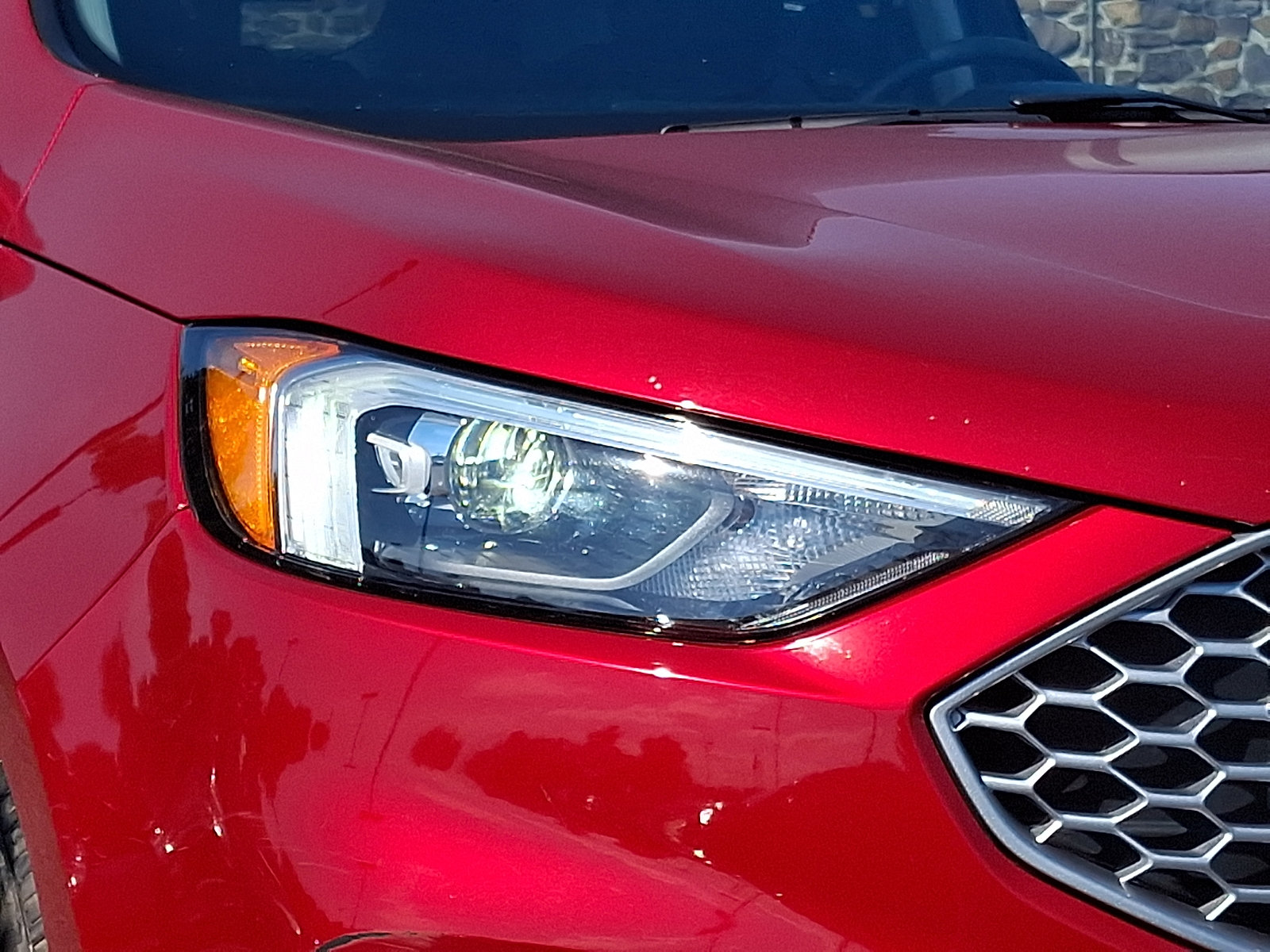 Certified 2024 Ford Edge SEL AWD/4WD image 9