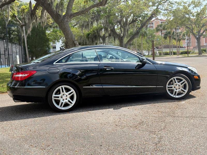 Used 2011 Mercedes-Benz E 350 Coupe image 5