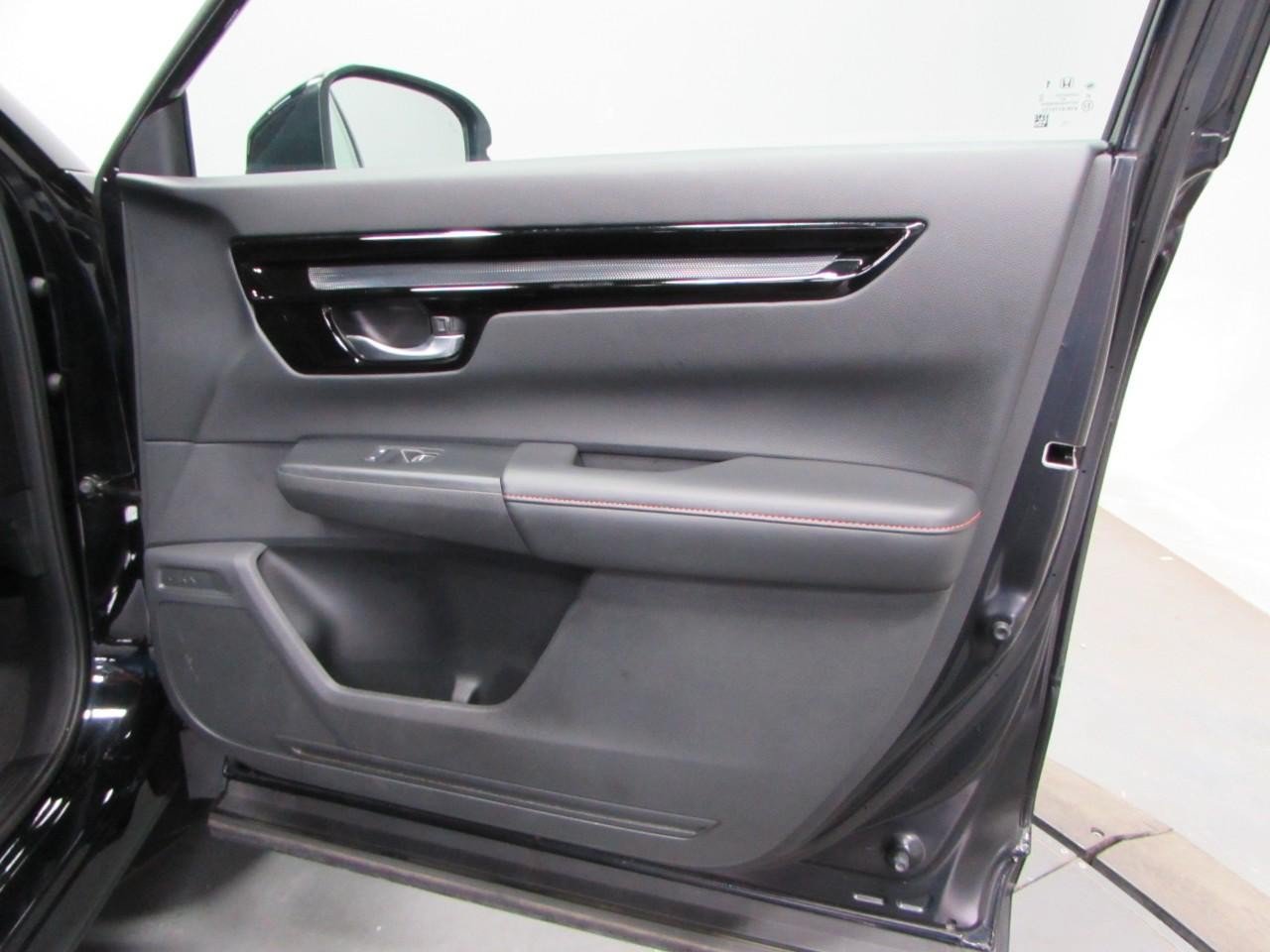Used 2023 Honda CR-V Sport Touring image 16