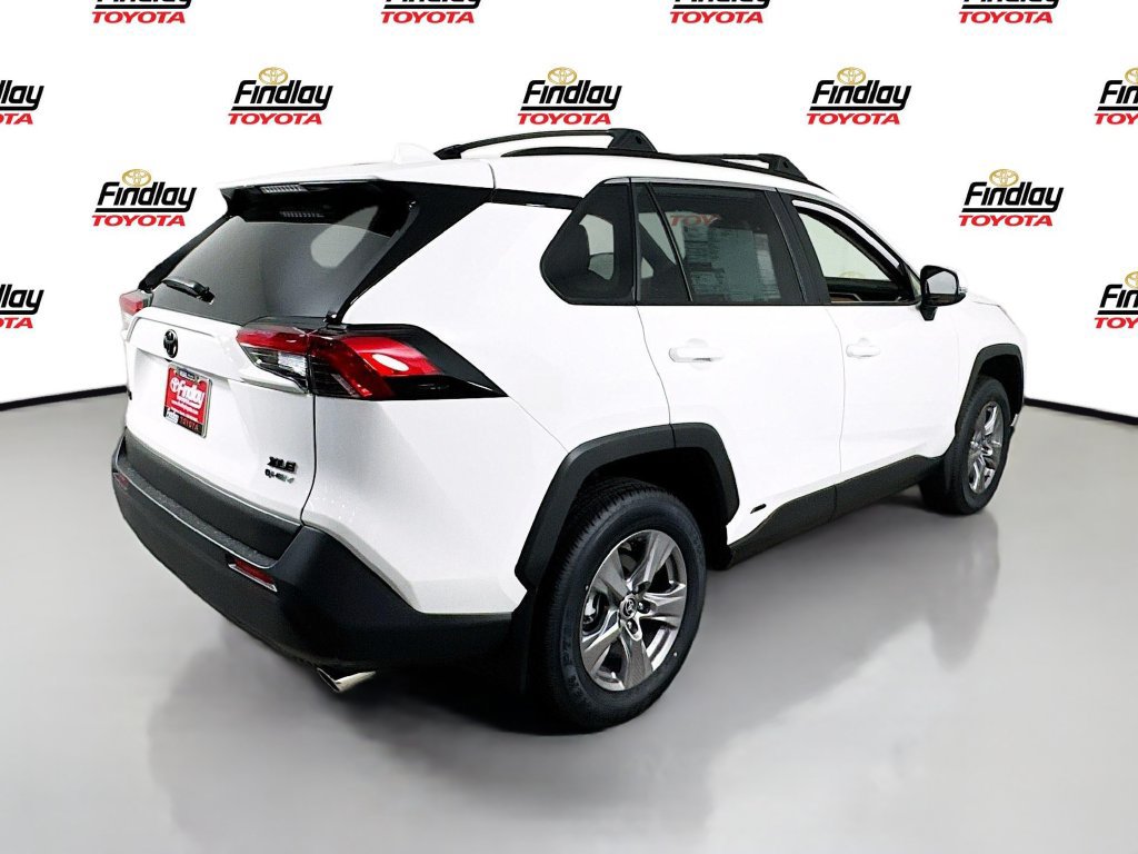 New 2025 Toyota RAV4 XLE w/ Convenience Package AWD/4WD image 7