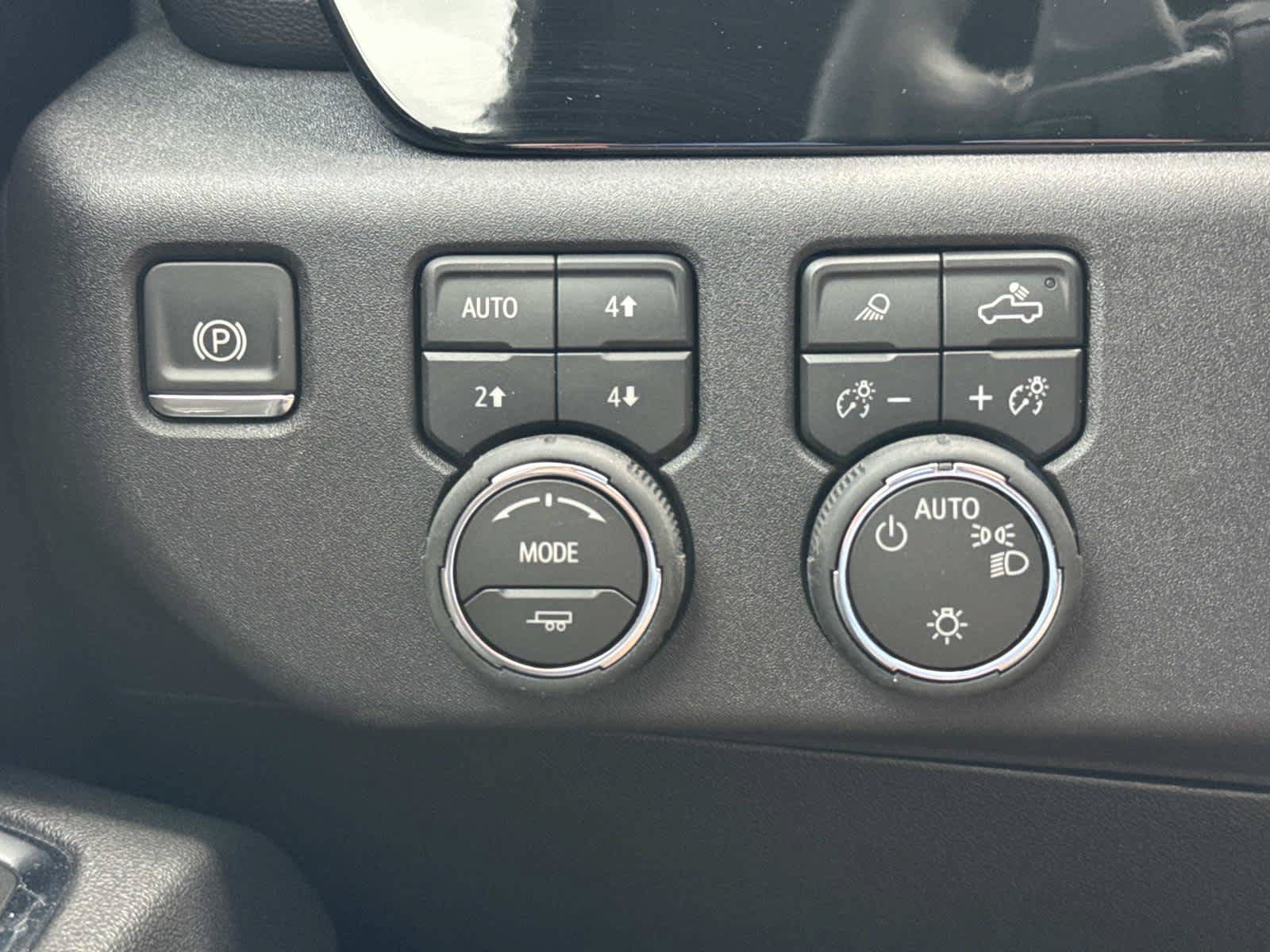 New 2026 Chevrolet Silverado 1500 LT w/ All Star Edition Plus AWD/4WD image 13