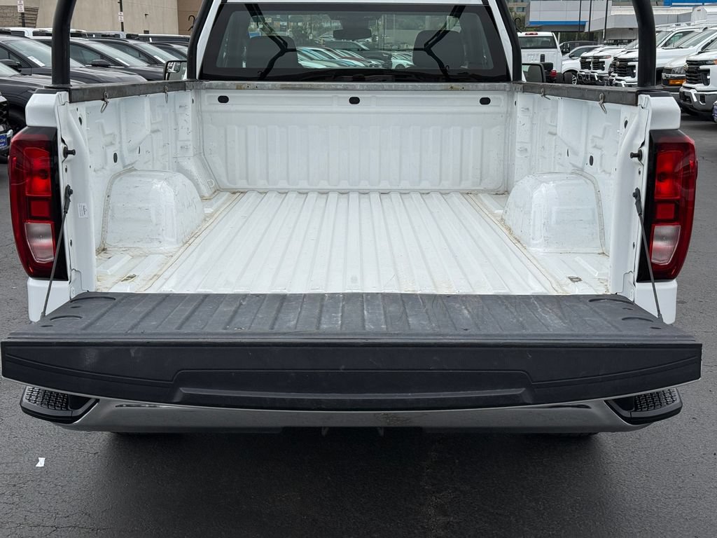Used 2024 GMC Sierra 1500 Pro w/ Fleet Convenience Package RWD image 12