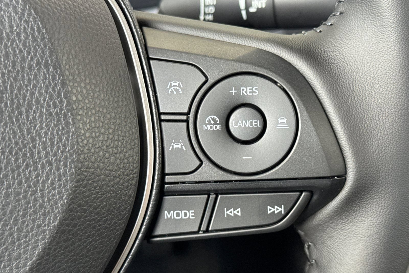 New 2026 Toyota Corolla XLE FWD image 28
