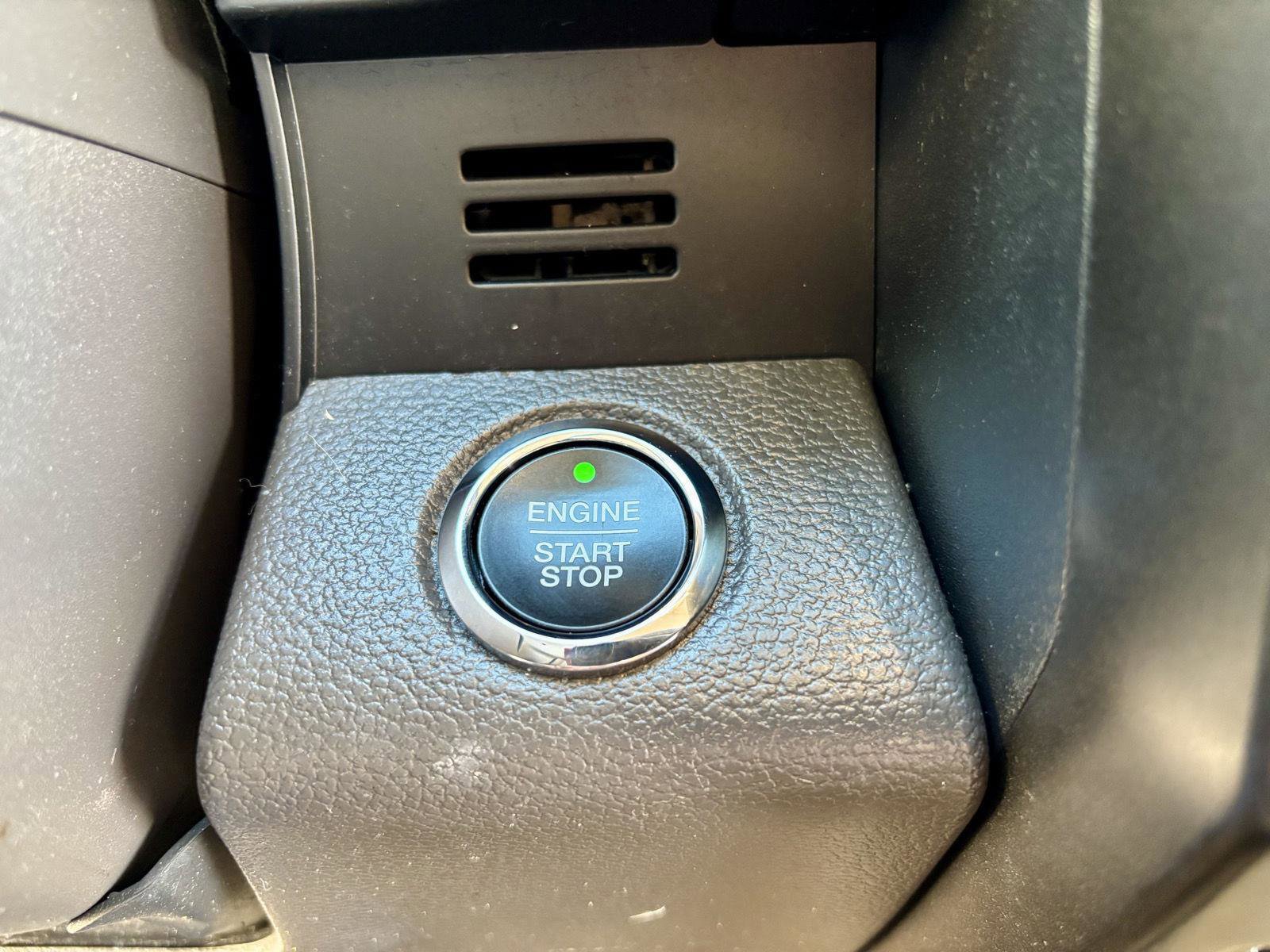 Used 2018 Ford Expedition Max Limited image 31