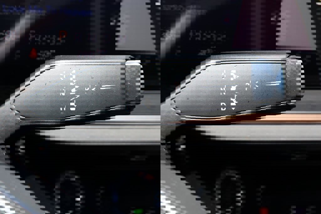 New 2025 Buick Envision Sport Touring image 13