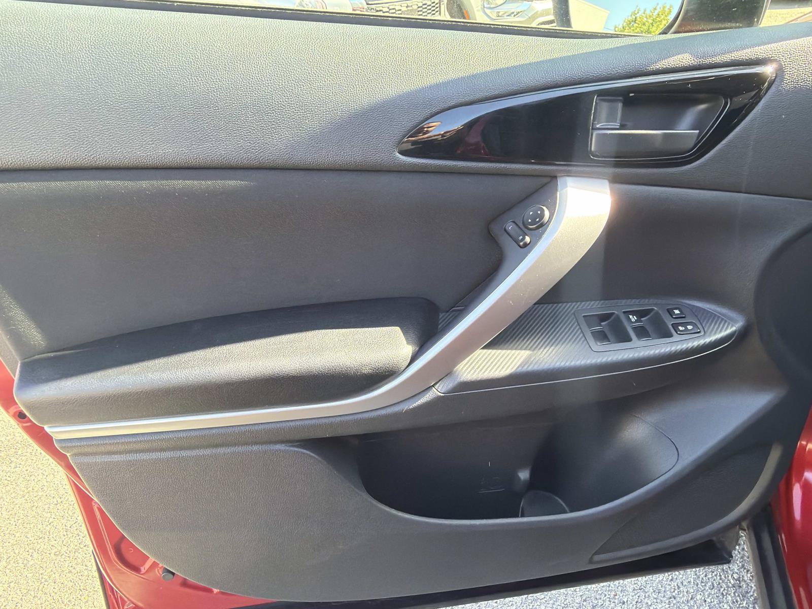 Used 2018 Mitsubishi Eclipse Cross LE AWD/4WD image 12