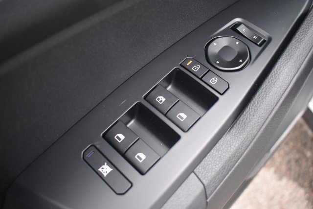 New 2026 Kia Sportage LX w/ LX Convenience Package FWD image 19