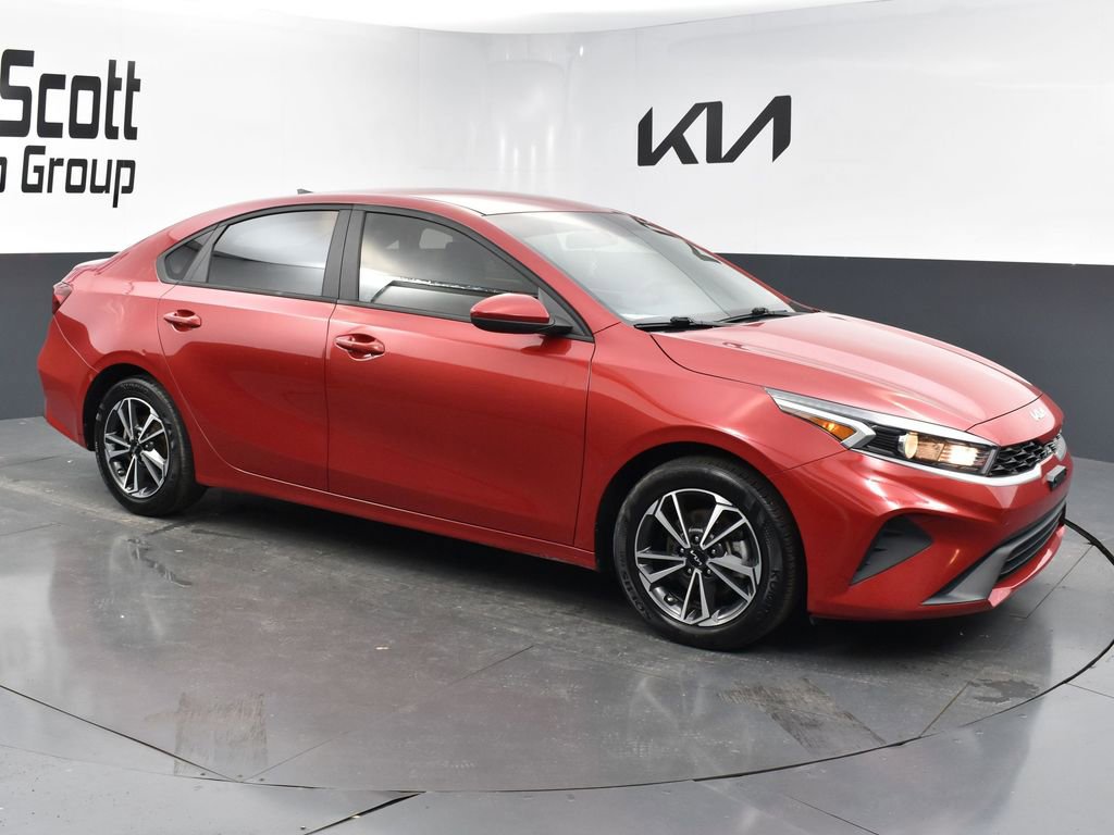 Certified 2023 Kia Forte LXS image 7