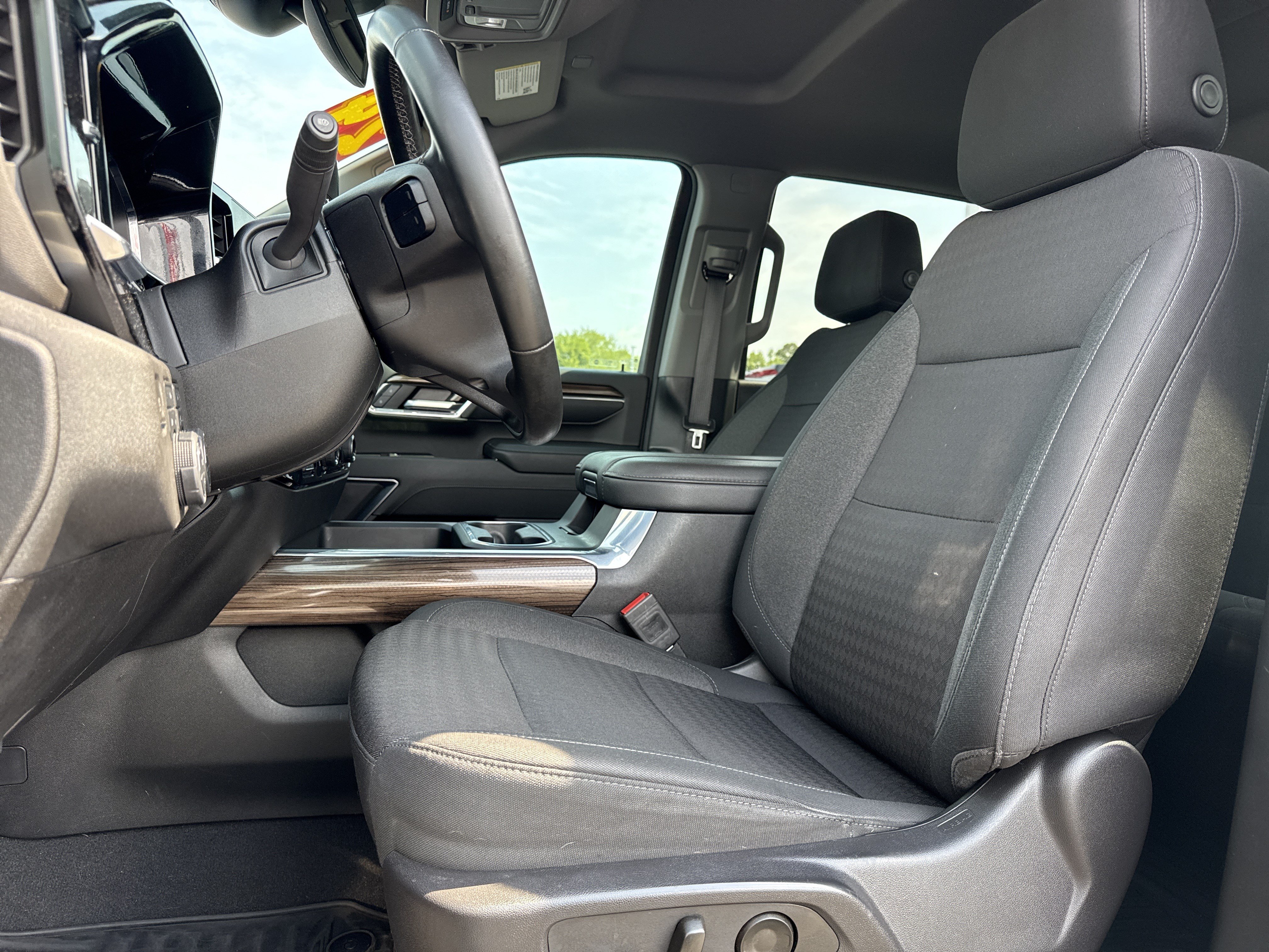 Used 2024 Chevrolet Silverado 2500 LT w/ All Star Edition AWD/4WD image 15
