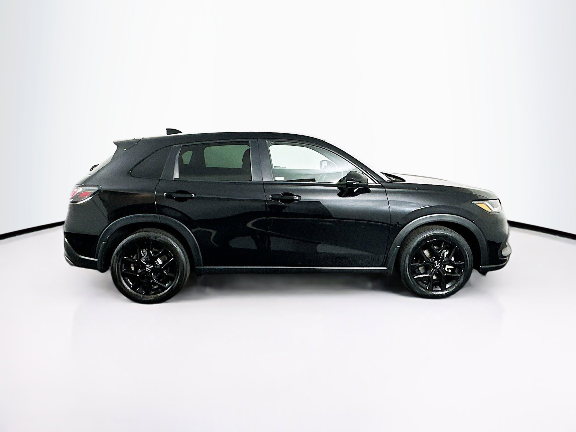 Used 2024 Honda HR-V Sport image 10