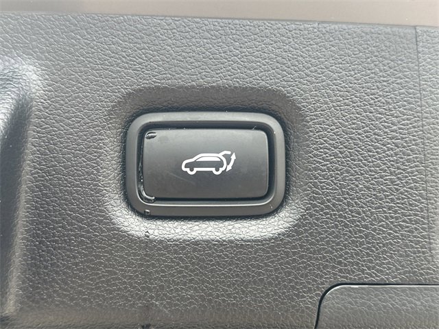 Used 2023 Hyundai Santa Fe Calligraphy w/ Cargo Package image 11