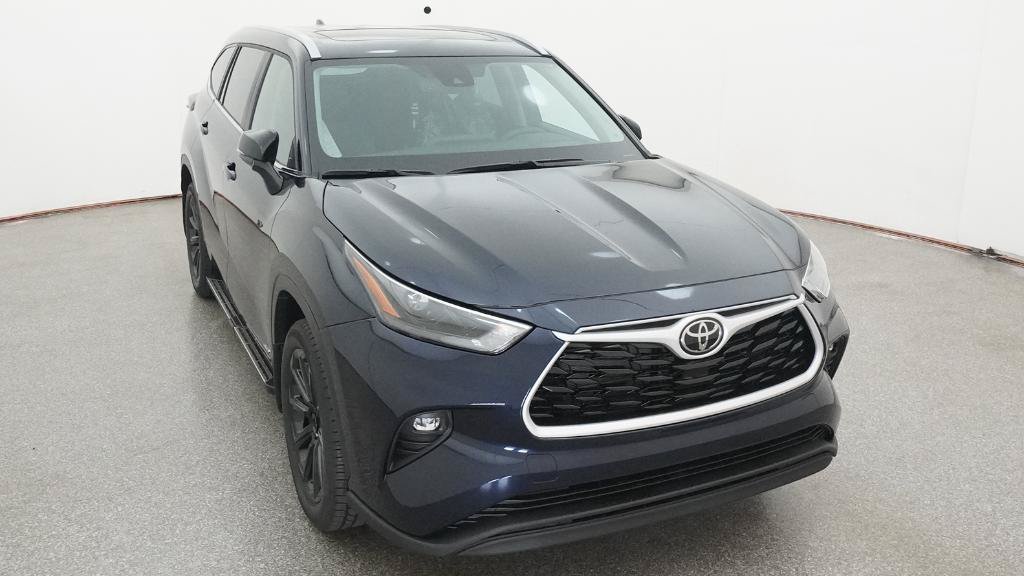 New 2026 Toyota Highlander XLE AWD/4WD image 17