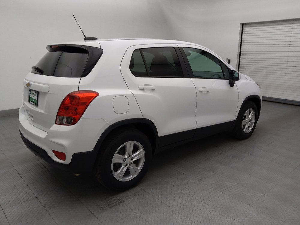 Used 2020 Chevrolet Trax LS w/ Tint and Cruise Package FWD image 10