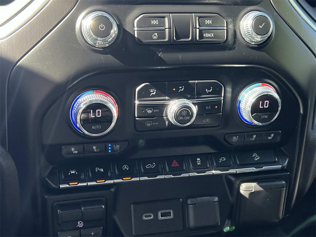 Used 2021 GMC Sierra 1500 AT4 w/ AT4 Premium Package image 21