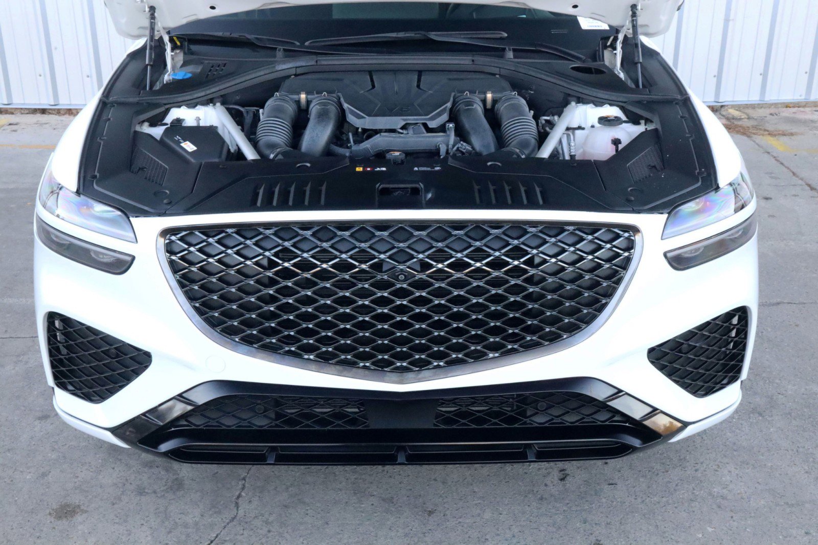 Used 2022 Genesis GV70 3.5T Sport w/ Sport Prestige Package image 8