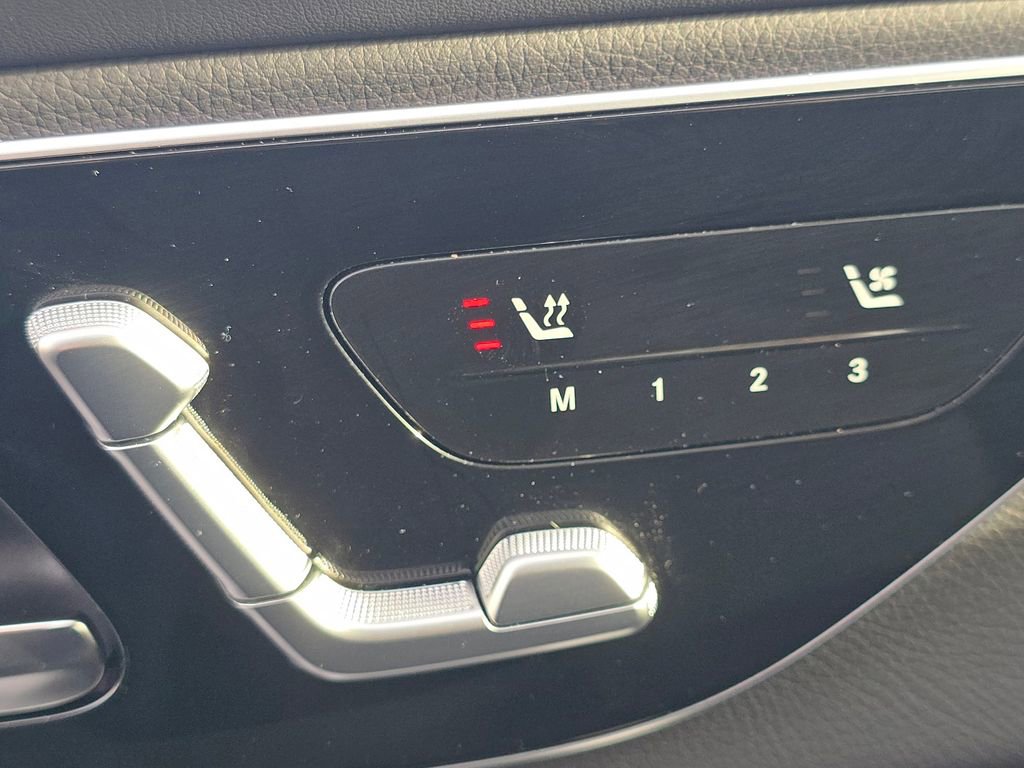 Used 2026 Mercedes-Benz GLC 300 4MATIC image 7