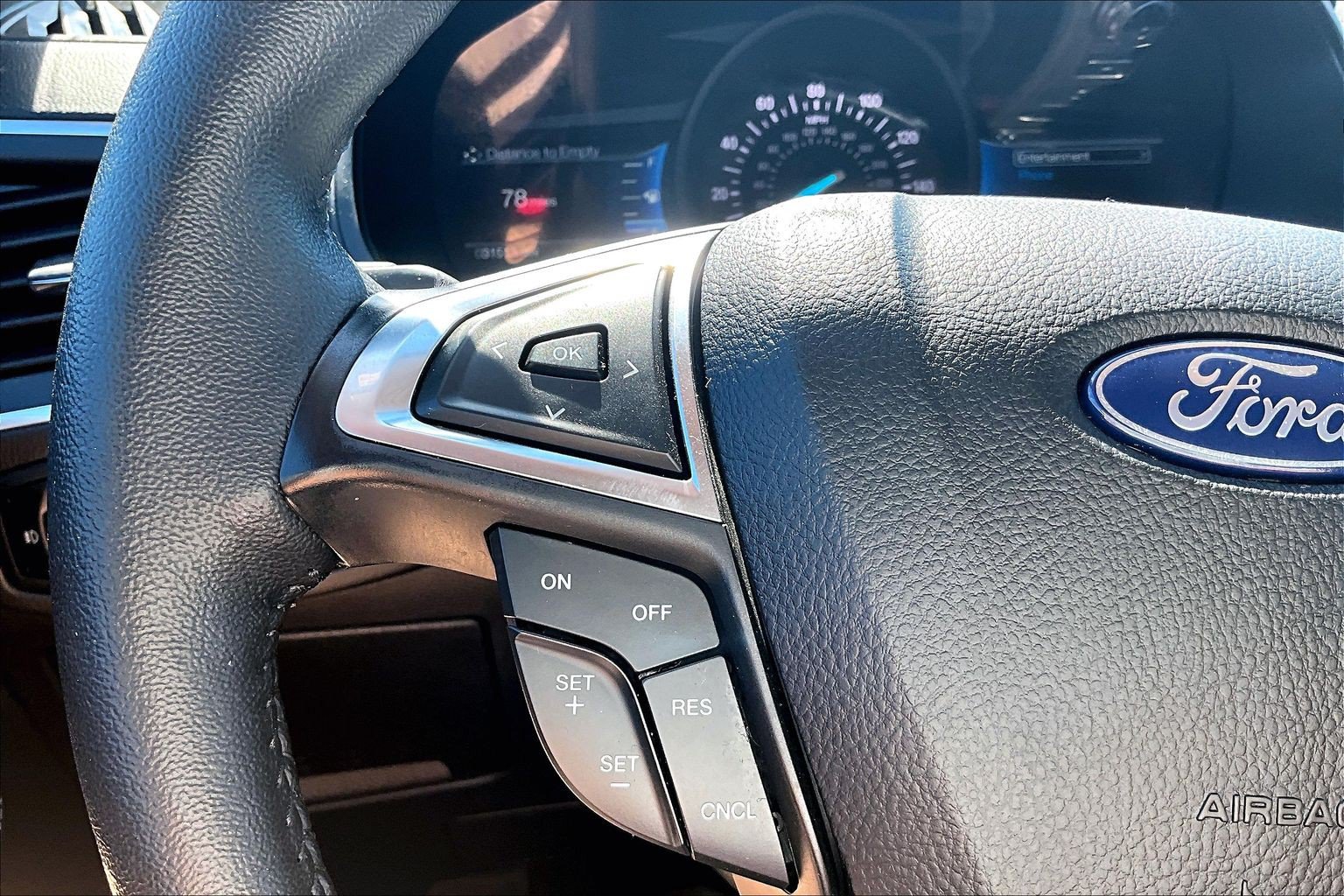 Used 2024 Ford Edge Titanium AWD/4WD image 22