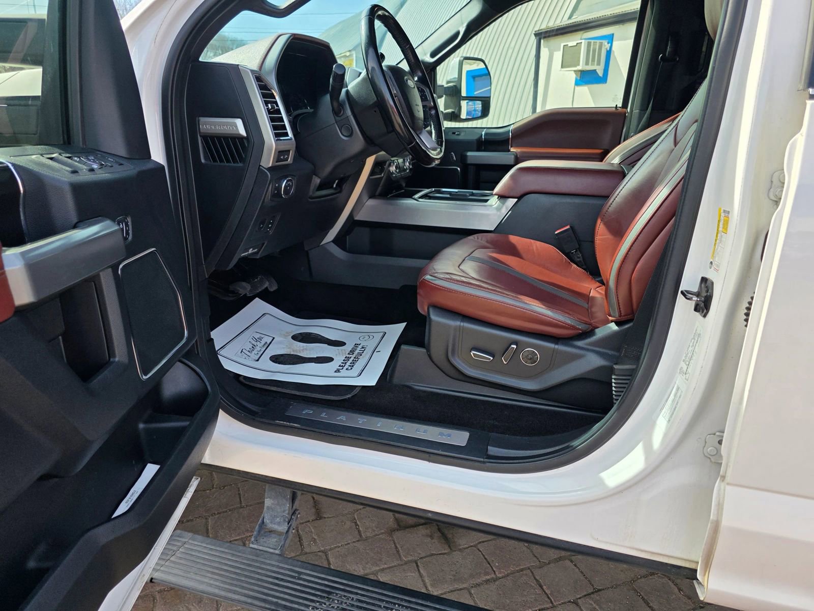Used 2018 Ford F250 Platinum w/ Platinum Ultimate Package AWD/4WD image 12