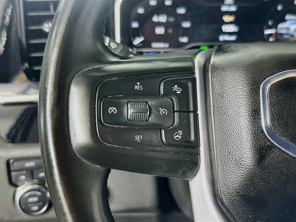 Used 2025 GMC Sierra 1500 SLT AWD/4WD image 24