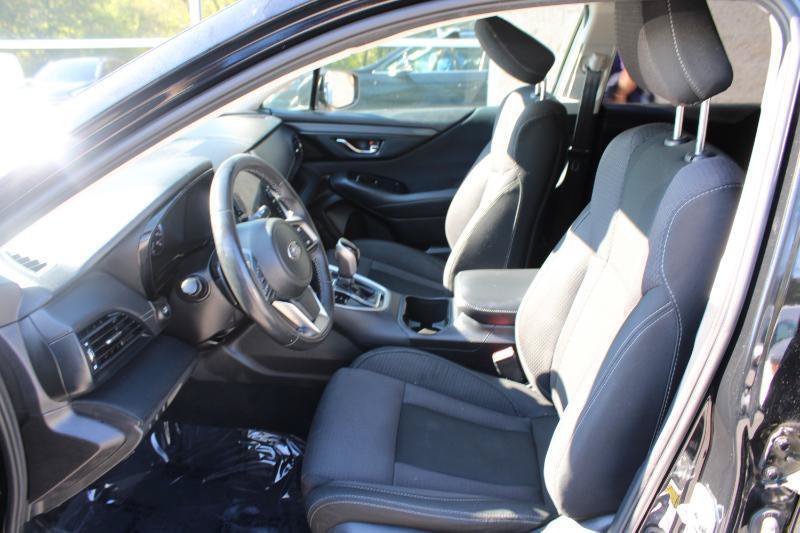 Used 2023 Subaru Outback Premium AWD/4WD image 8