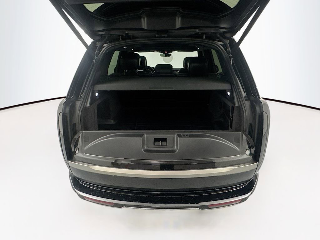 Used 2023 Land Rover Range Rover SE image 26