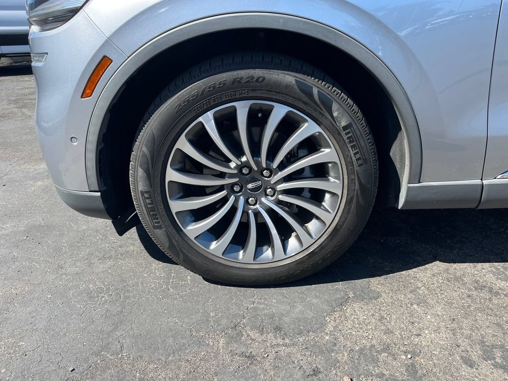 Used 2020 Lincoln Aviator Reserve w/ Equipment Group 201A RWD image 27