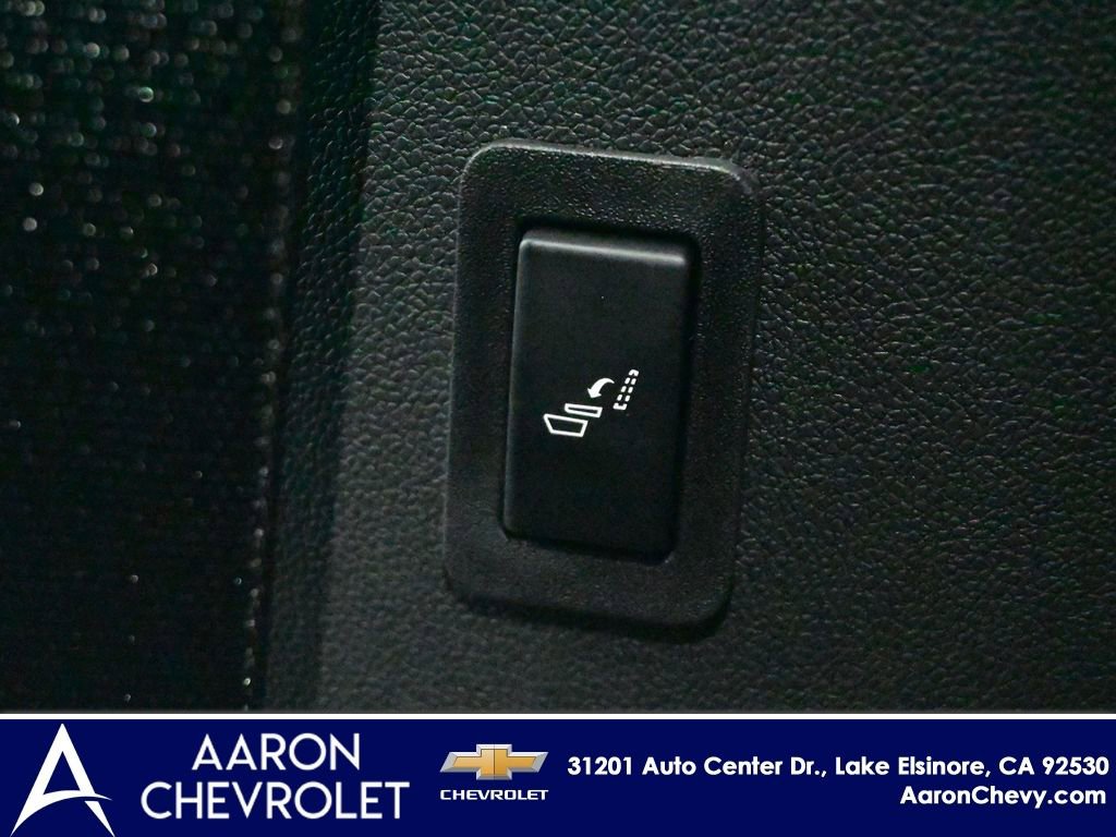 New 2026 Chevrolet Suburban LT w/ Comfort Package AWD/4WD image 44