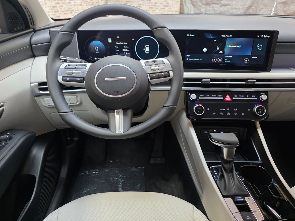 New 2026 Hyundai Tucson SEL image 16