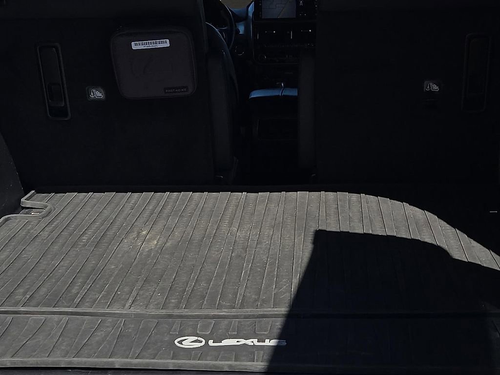 Used 2023 Lexus GX 460 Premium AWD/4WD image 8