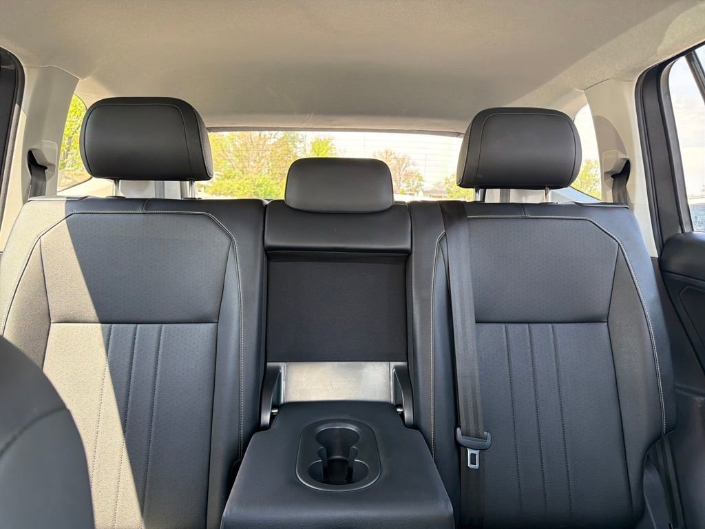 Used 2024 Volkswagen Tiguan SE FWD image 39