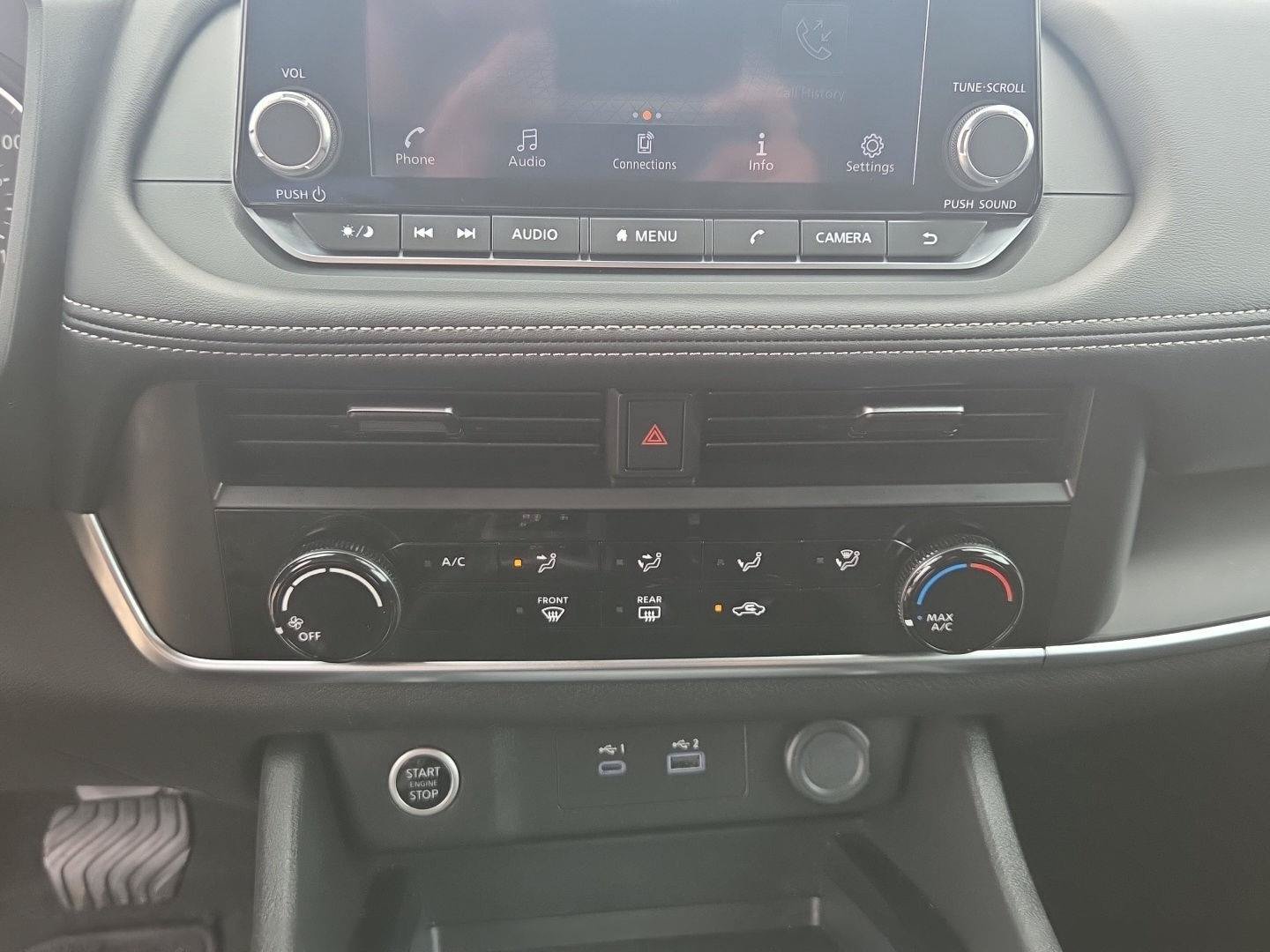 Used 2023 Nissan Rogue S AWD/4WD image 21