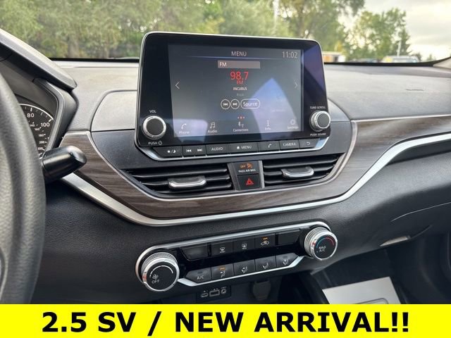 Used 2023 Nissan Altima 2.5 SV image 12