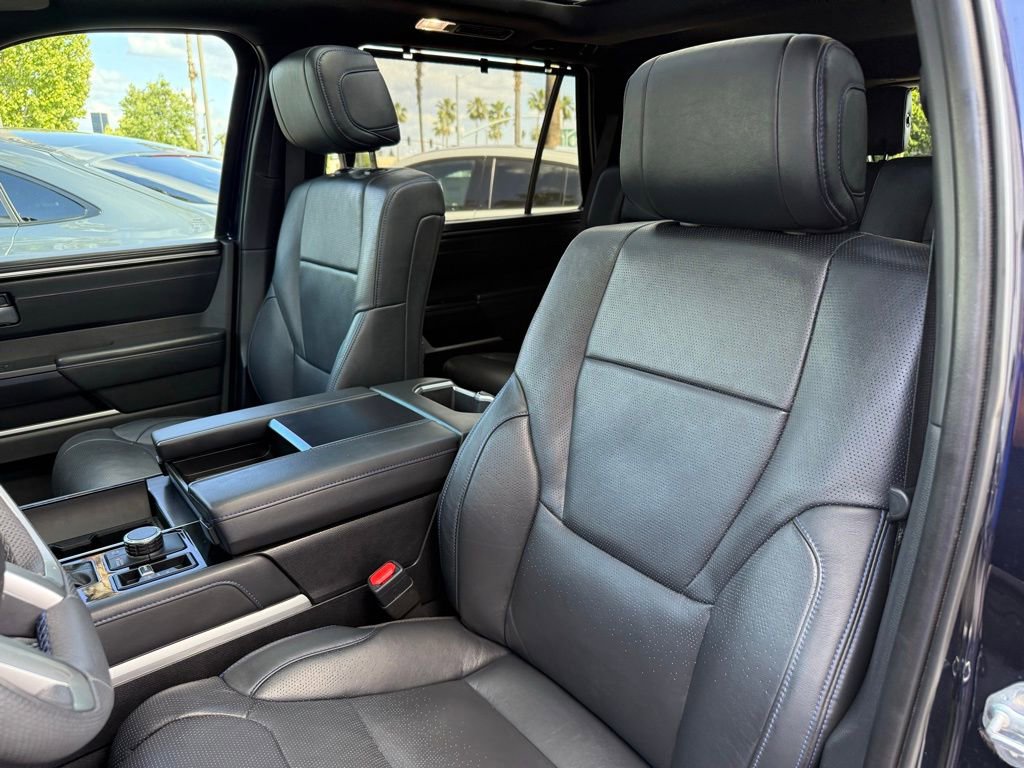 Used 2025 Toyota Sequoia Platinum AWD/4WD image 14