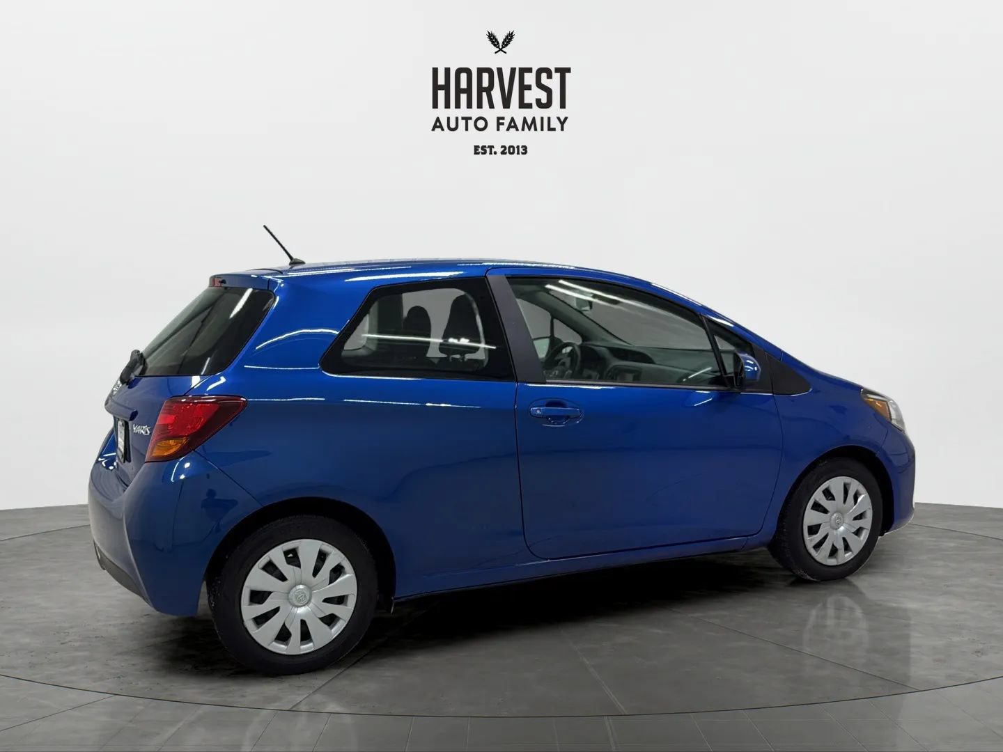 Used 2017 Toyota Yaris L FWD image 7
