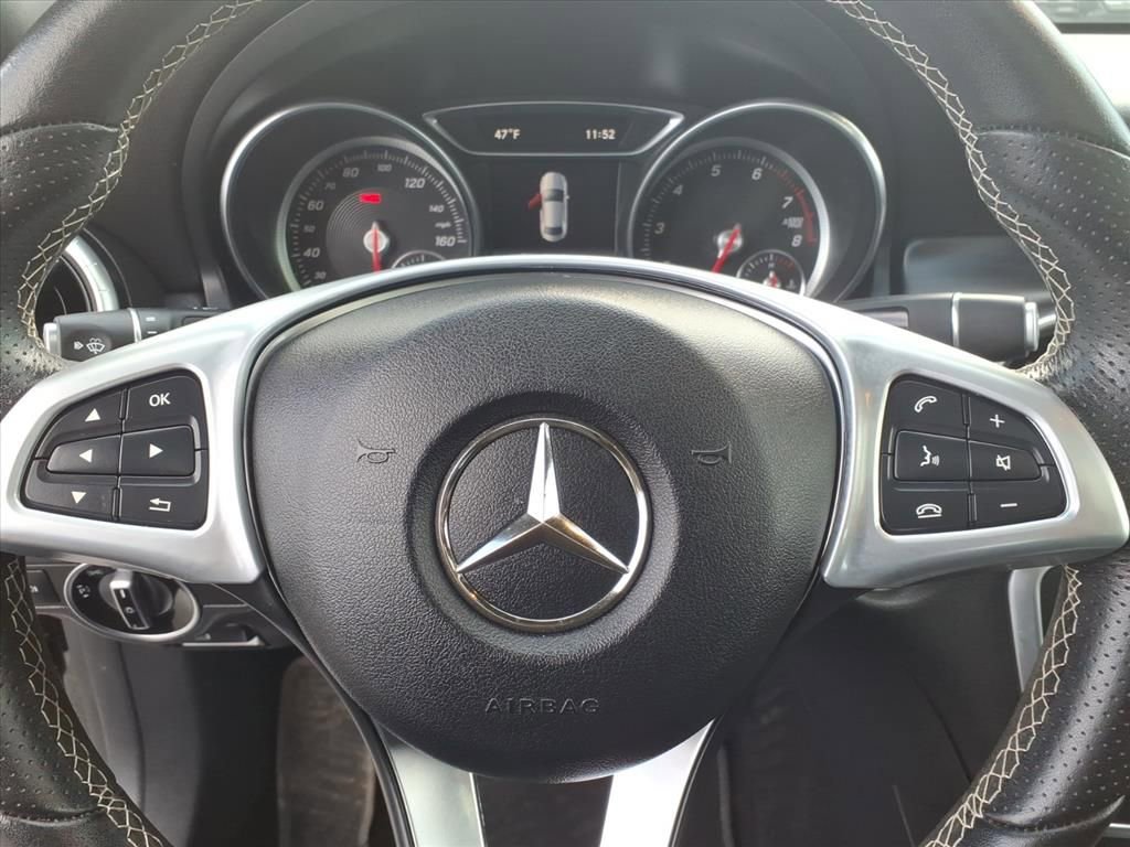 Used 2018 Mercedes-Benz CLA 250 4MATIC image 5