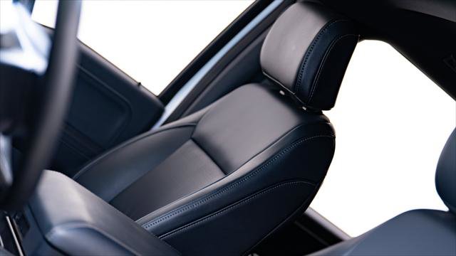 Used 2025 Ford F150 Lariat image 43