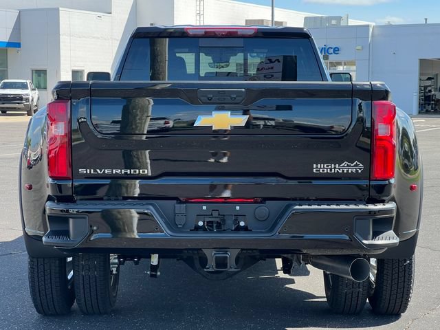 New 2026 Chevrolet Silverado 3500 High Country w/ Technology Package AWD/4WD image 47