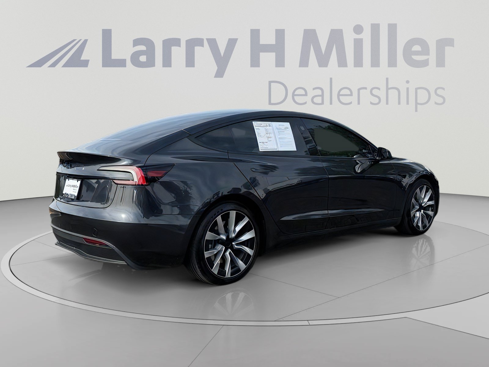 Used 2025 Tesla Model 3 Long Range AWD/4WD image 8