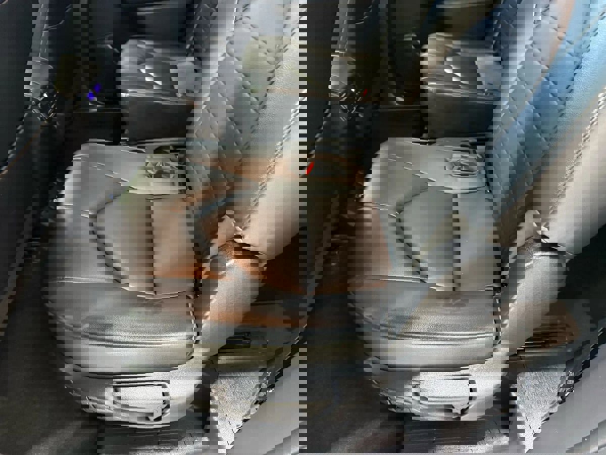 Used 2023 Toyota Highlander XLE image 24