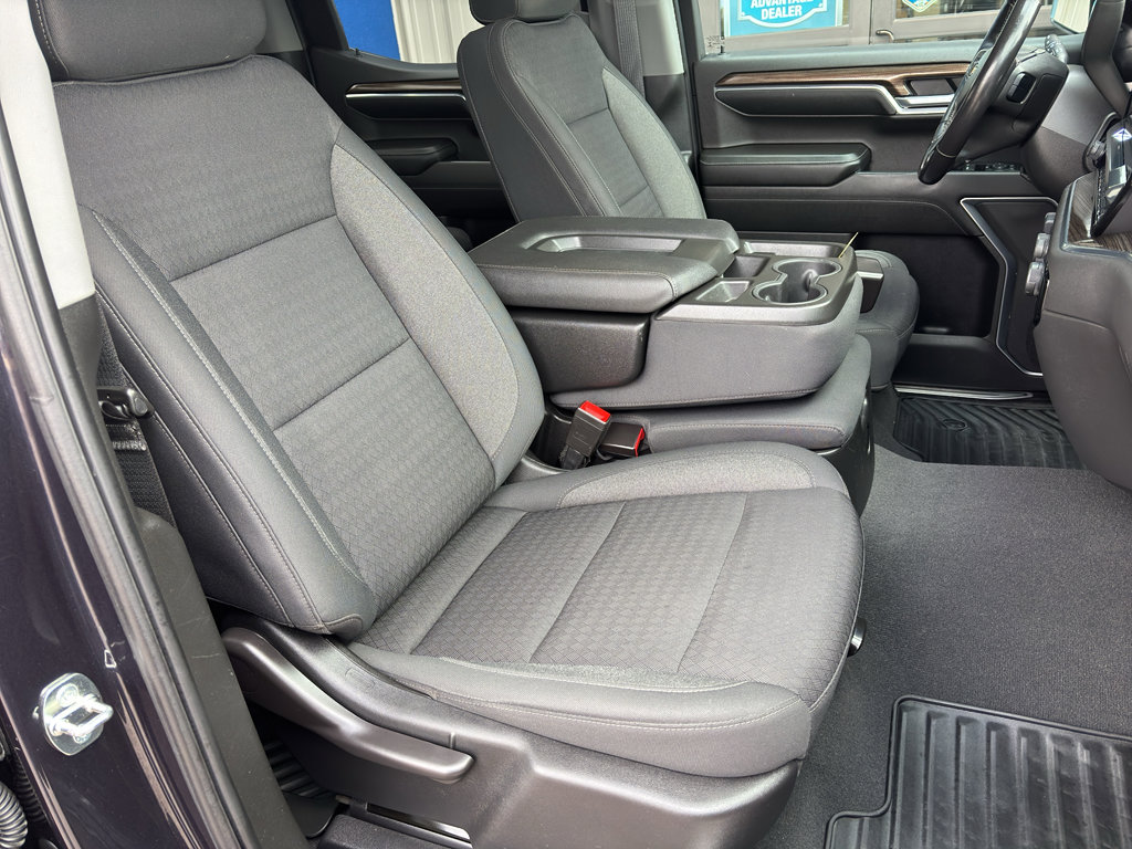 Used 2022 Chevrolet Silverado 1500 LT AWD/4WD image 11