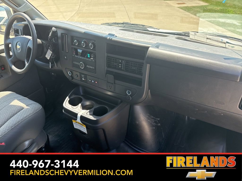 New 2025 Chevrolet Express 2500 Work Van w/ Driver Convenience Package image 25