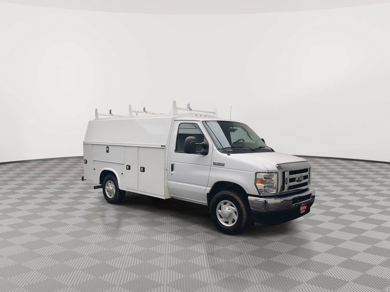 Used 2022 Ford E-350 and Econoline 350 Super Duty w/ Power Windows & Locks Group RWD image 26