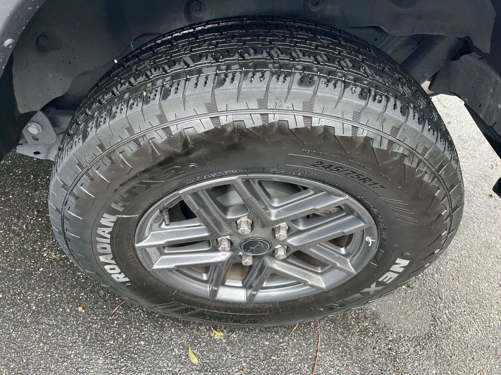 Used 2025 Jeep Wrangler Sport S image 29
